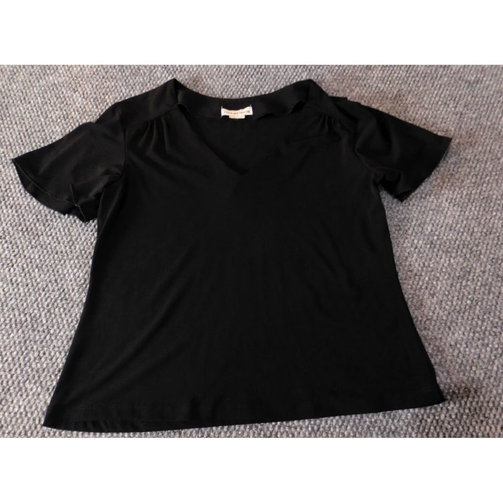 Vintage Notations Womens Blouse Shirt M Black V-Neck Short Sleeve Pullover Casual Regular Polyester Rayon Button Lightweight Stretch Classic Size M / US 6-8 / IT 42-44 - 2 Thumbnail