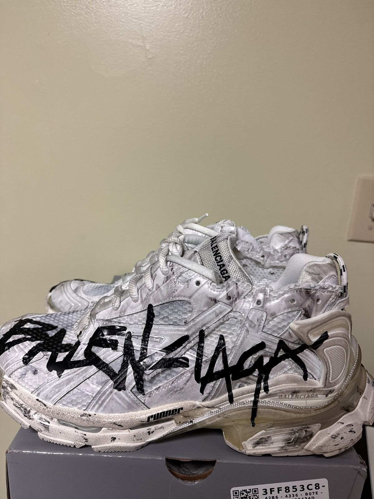 Balenciaga Balenciaga Graffiti Low Top Runners Size US 13 / EU 46 - 2 Thumbnail