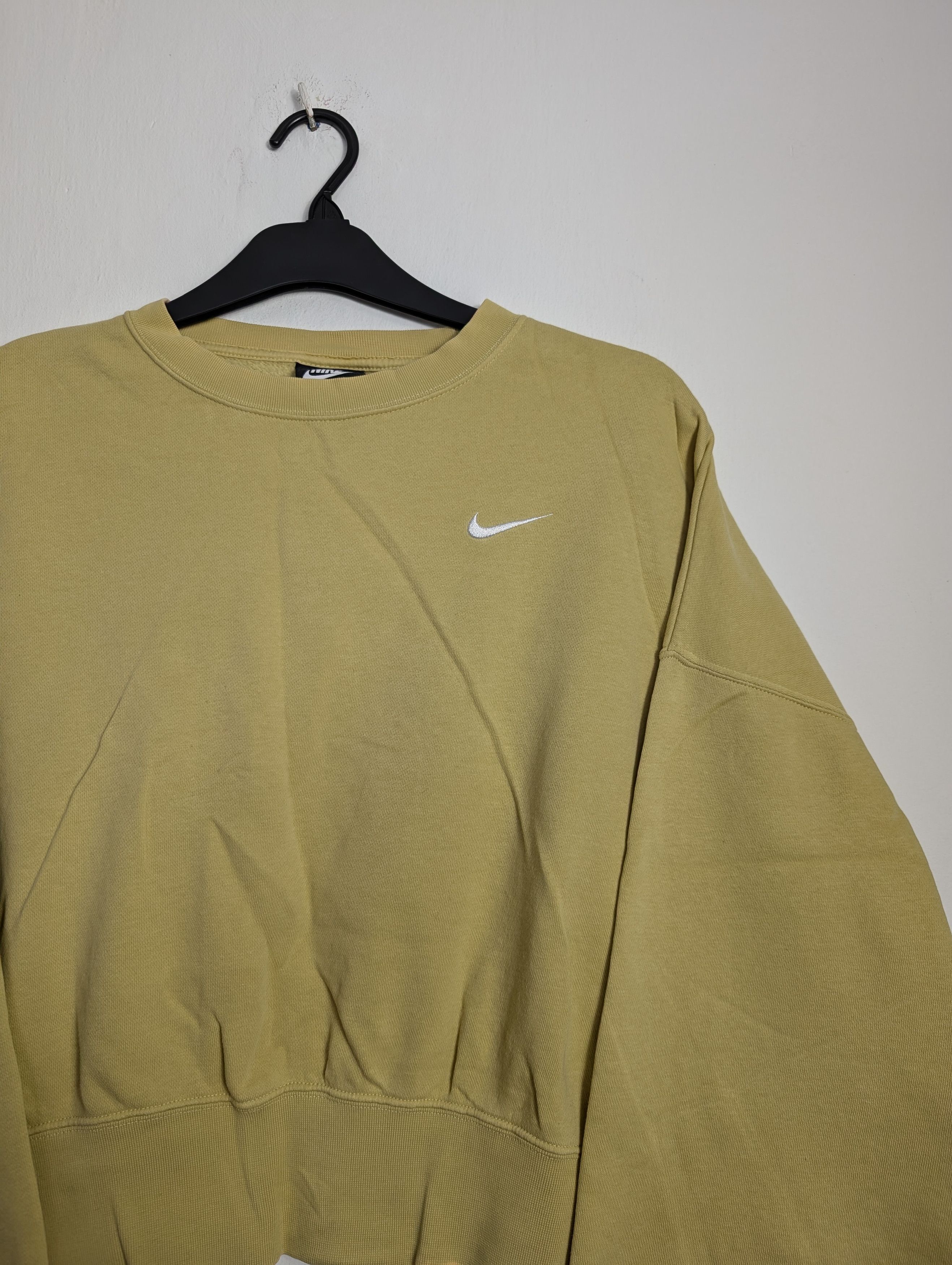 Nike Nike Sportswear Cropped Sweatshirt Performance Gym Fitness Size S / US 4 / IT 40 - 2 Thumbnail