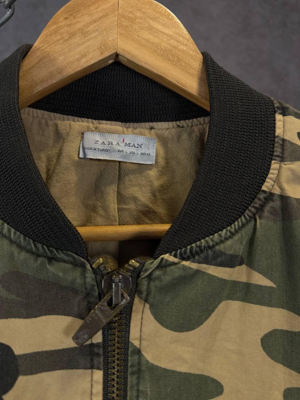 Zara Zara Man camo military bomber jacket Size US L / EU 52-54 / 3 - 3 Thumbnail
