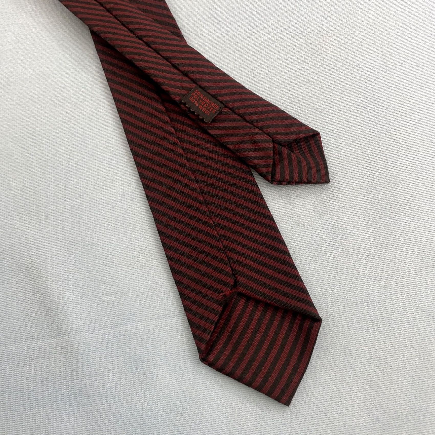 MCM vtg 60s Wool Dacron NeckTie Slim 2" Red Black Stripe MCM Capsule Tie 2x57 Capsule Slim Necktie Mens Tie Size ONE SIZE - 5 Thumbnail