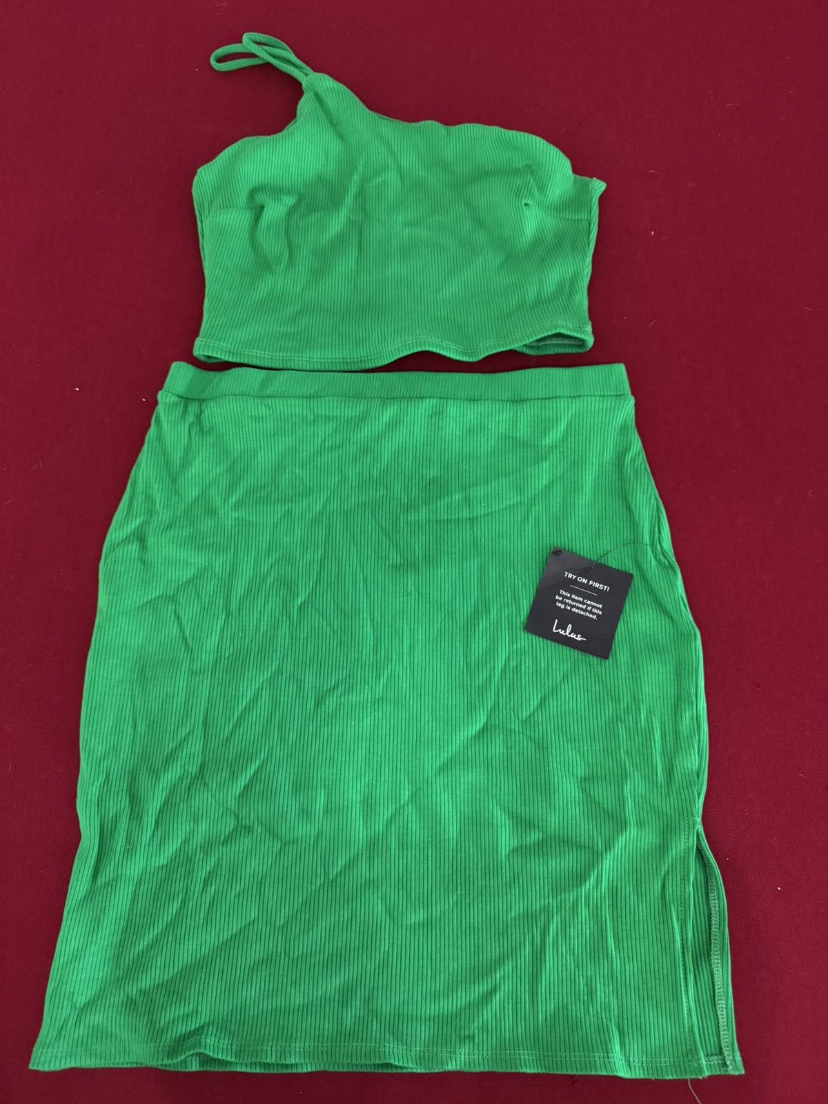 Lulus Lulus green ribbed knit two-piece skirt set NEW Size L / US 10 / IT 46 - 1 Thumbnail