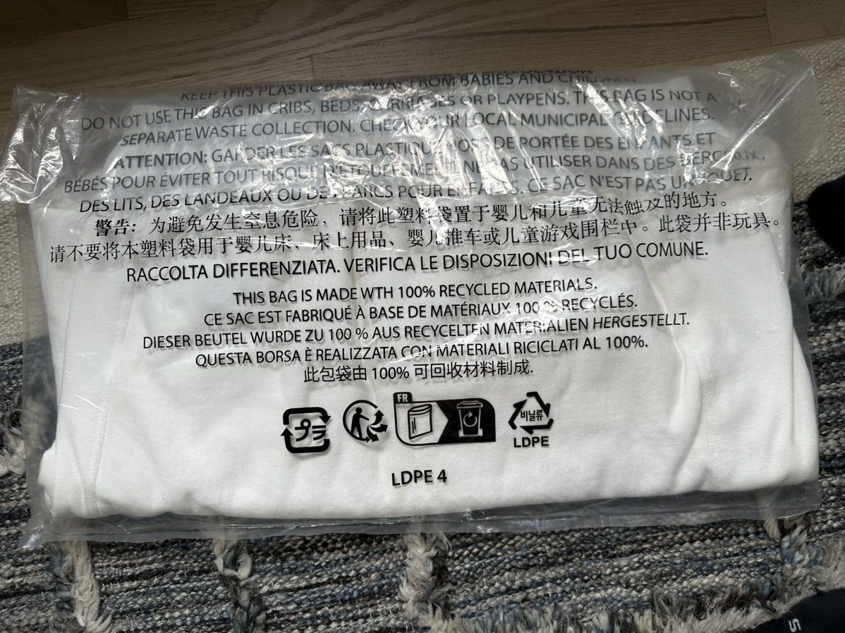 Supreme Supreme Washed Box Logo (Red on White) sz L Size US L / EU 52-54 / 3 - 3 Thumbnail