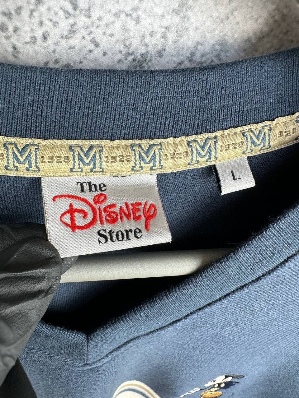 Disney Disney Store Mickey Mouse Knit T-Shirt 90s Made in Hong Kong Size US L / EU 52-54 / 3 - 10 Thumbnail