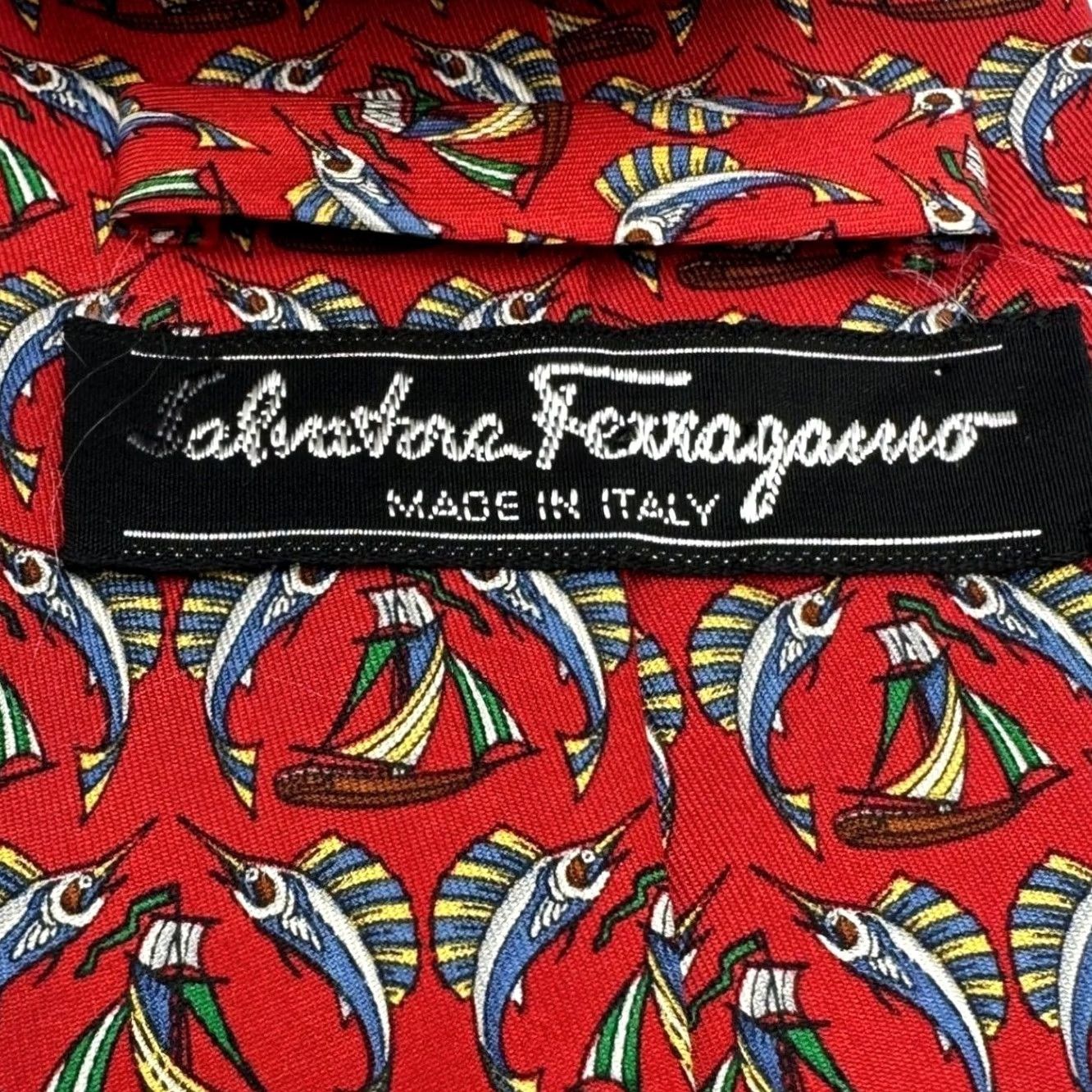 Salvatore Ferragamo VINTAGE Salvatore Ferragamo Silk Necktie One Size Red Fly Fishing Fish Tie Made In Italy Mens Tie Silk Pattern: Animal Print 100% Silk Size ONE SIZE - 4 Thumbnail