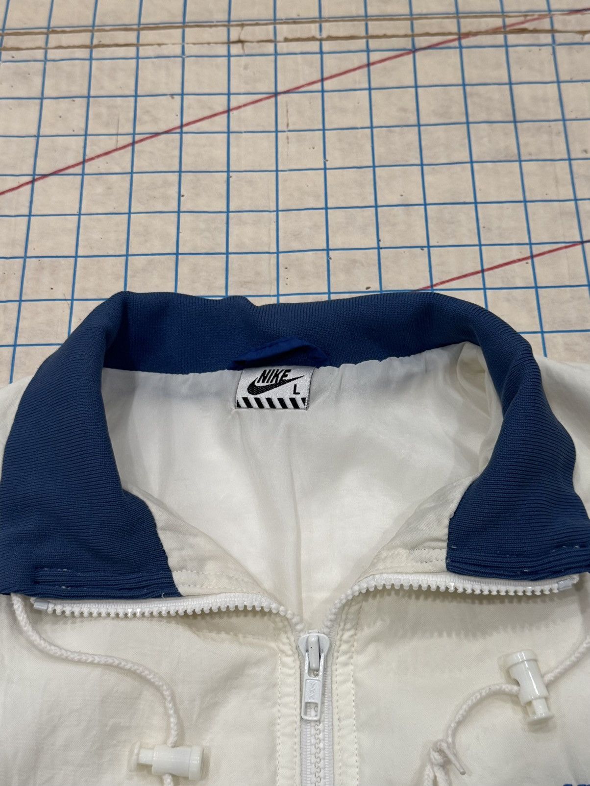 Nike Rare Vintage 80’s Nike Beaverton Oregon Full Zip Jacket Lrg Size US L / EU 52-54 / 3 - 8 Thumbnail