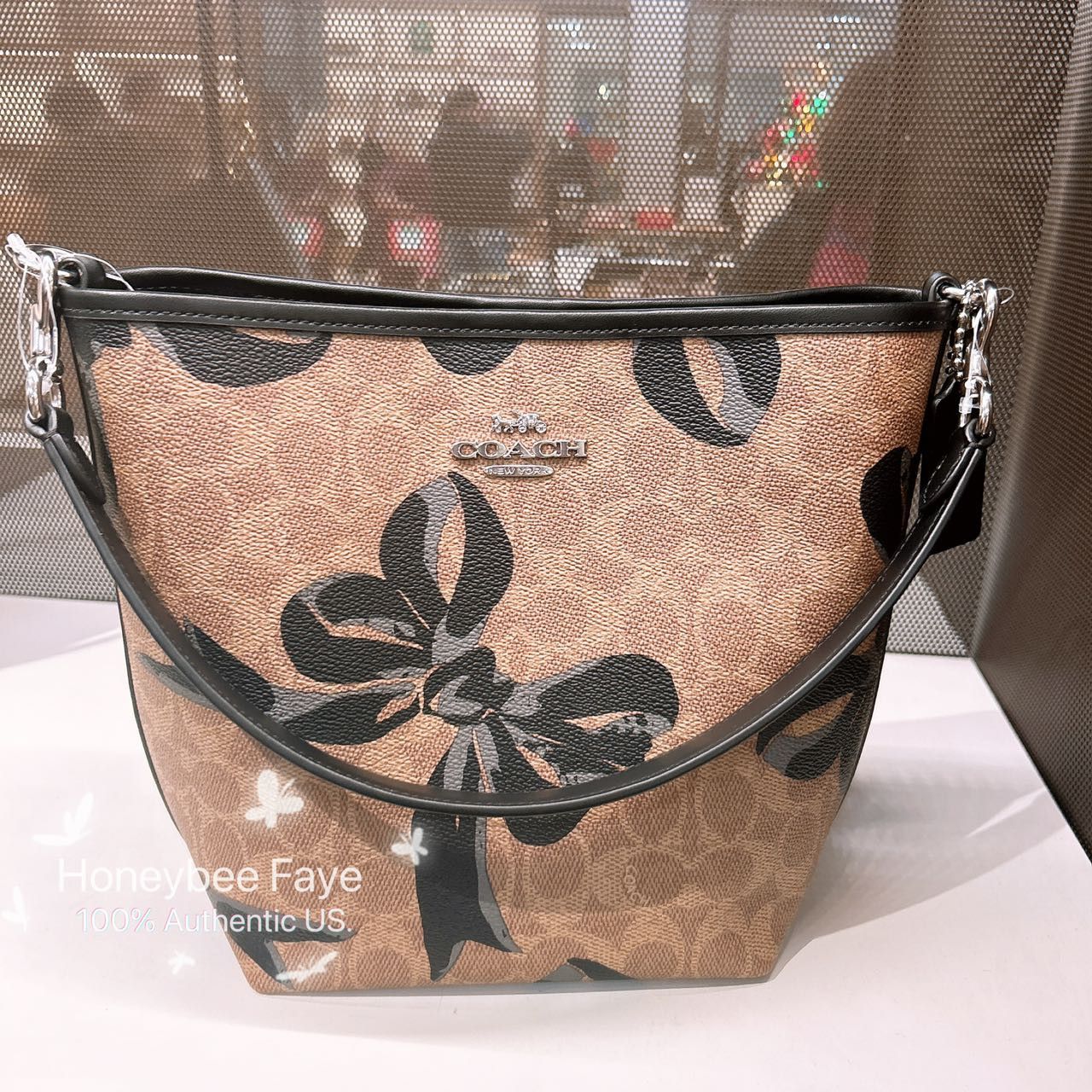 Coach City Bucket Bag In Signature Canvas With Bow Print CY651 Size ONE SIZE - 1 Thumbnail
