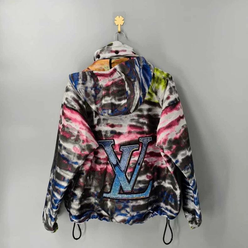 Louis Vuitton Louis Vuitton Letter Logo Applique Half Zip Hooded Jacket Size US S / EU 44-46 / 1 - 2 Thumbnail