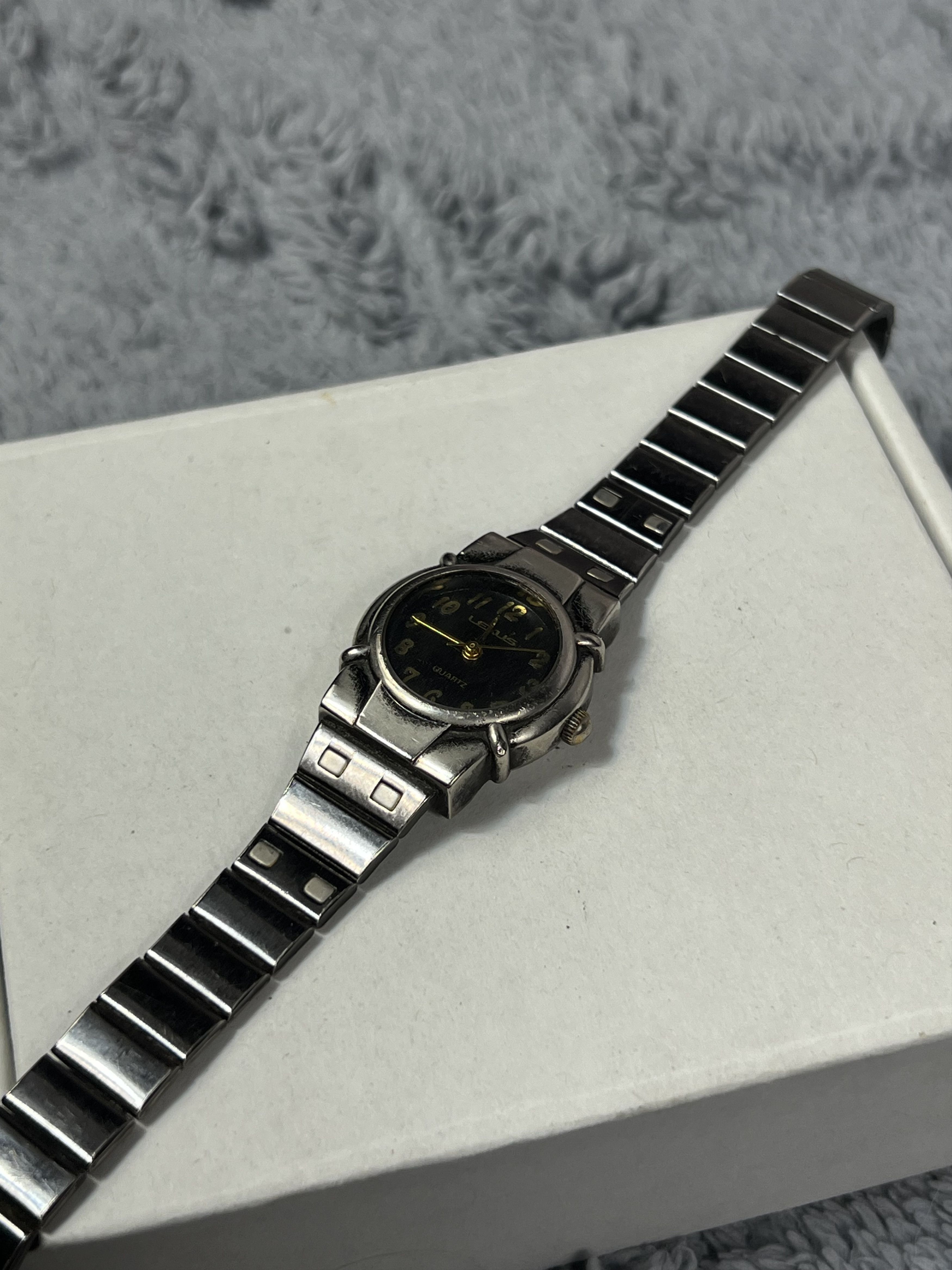 Vintage Futuristic Minimalistic Lexus Japanese Style Bracelet Watch Size ONE SIZE - 16 Thumbnail