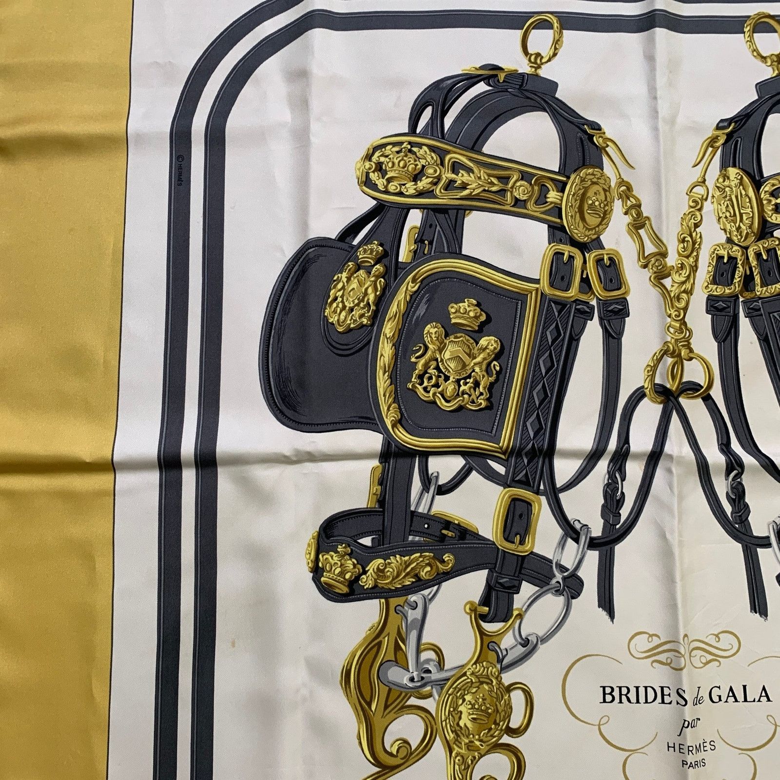 Hermes HERMES Off White Gold Print Silk Scarves Size ONE SIZE - 6 Thumbnail