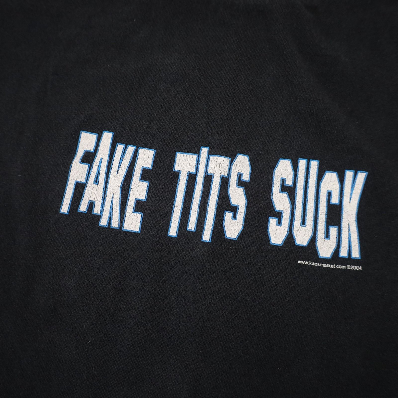 Vintage Vintage Y2k "Fake Tits Suck" Slogan T Shirt Size US XL / EU 56 / 4 - 5 Thumbnail