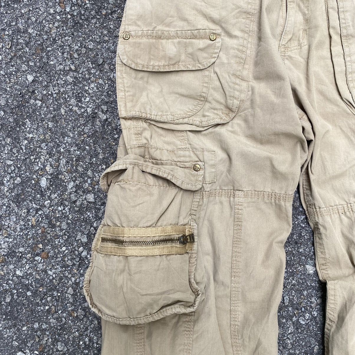 Japanese Brand Multipocket Cargo Pants Authentic Twills LGB Size US 33 - 5 Thumbnail