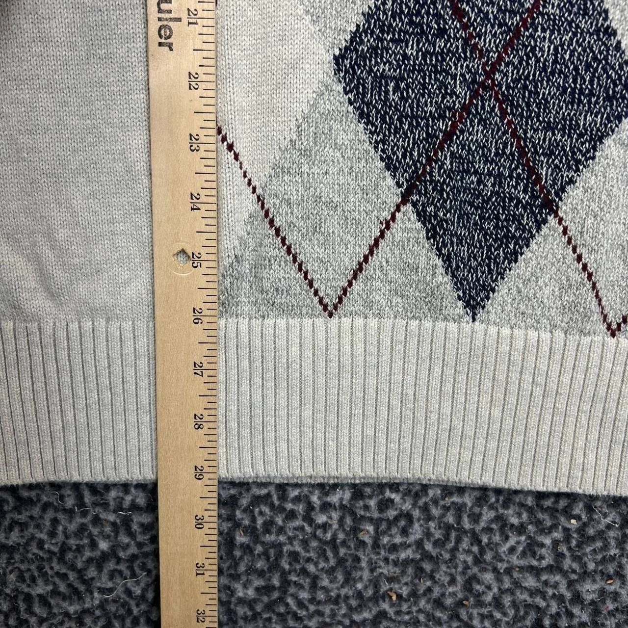 Tommy Hilfiger Tommy Hilfiger Sweater Men Argyle Long Sleeve Shawl Collar L Size US L / EU 52-54 / 3 - 3 Thumbnail