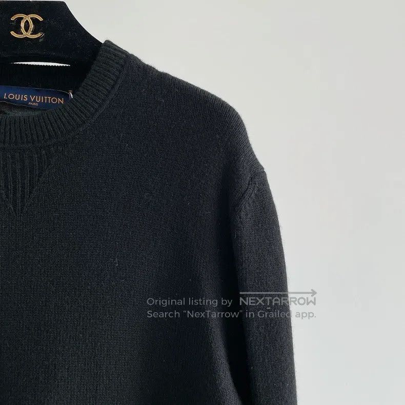 Louis Vuitton Louis Vuitton Knitted sweater with full logo on the back s Size US M / EU 48-50 / 2 - 3 Thumbnail
