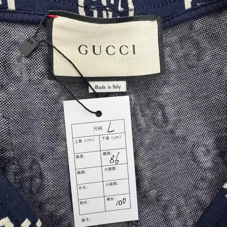 Gucci Gucci Size L Red and blue old flower full-print trousers si Size US 32 / EU 48 - 2 Thumbnail