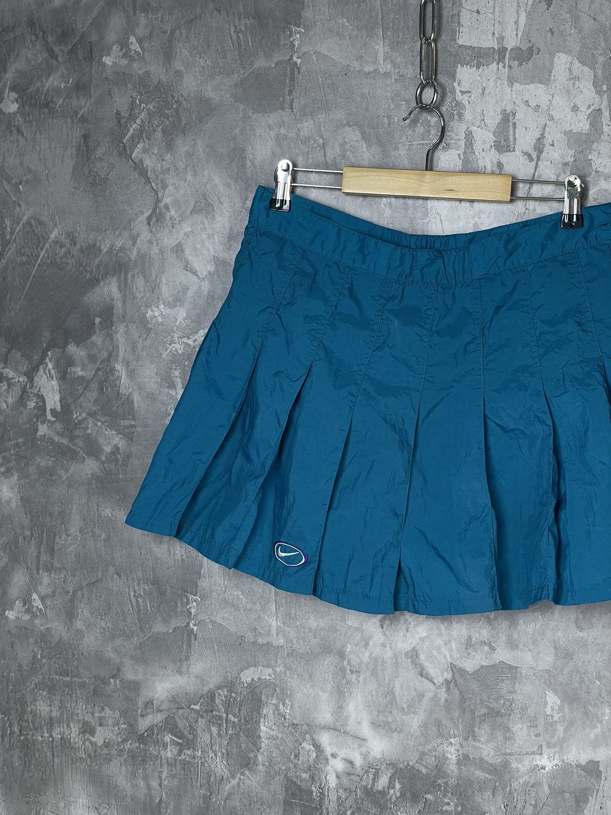 Nike × Vintage Vintage Y2K NIKE SWOOSH FLARED SPORTS Tennis Skirt 90s Style Size 36" / US 14 / IT 50 - 3 Thumbnail