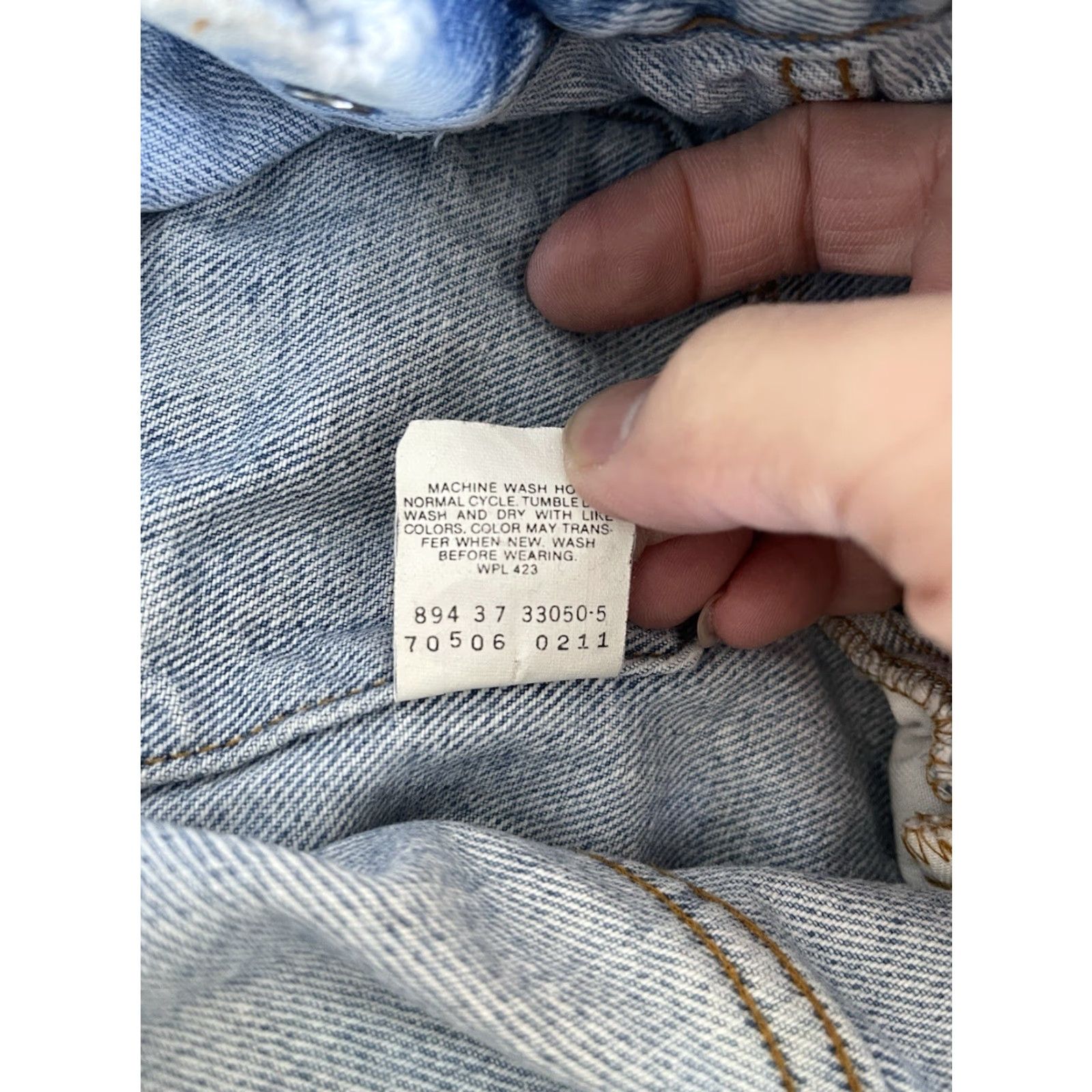 Levi's VINTAGE Levi's Trucker Jacket Denim Blue 80s Size US L / EU 52-54 / 3 - 5 Thumbnail