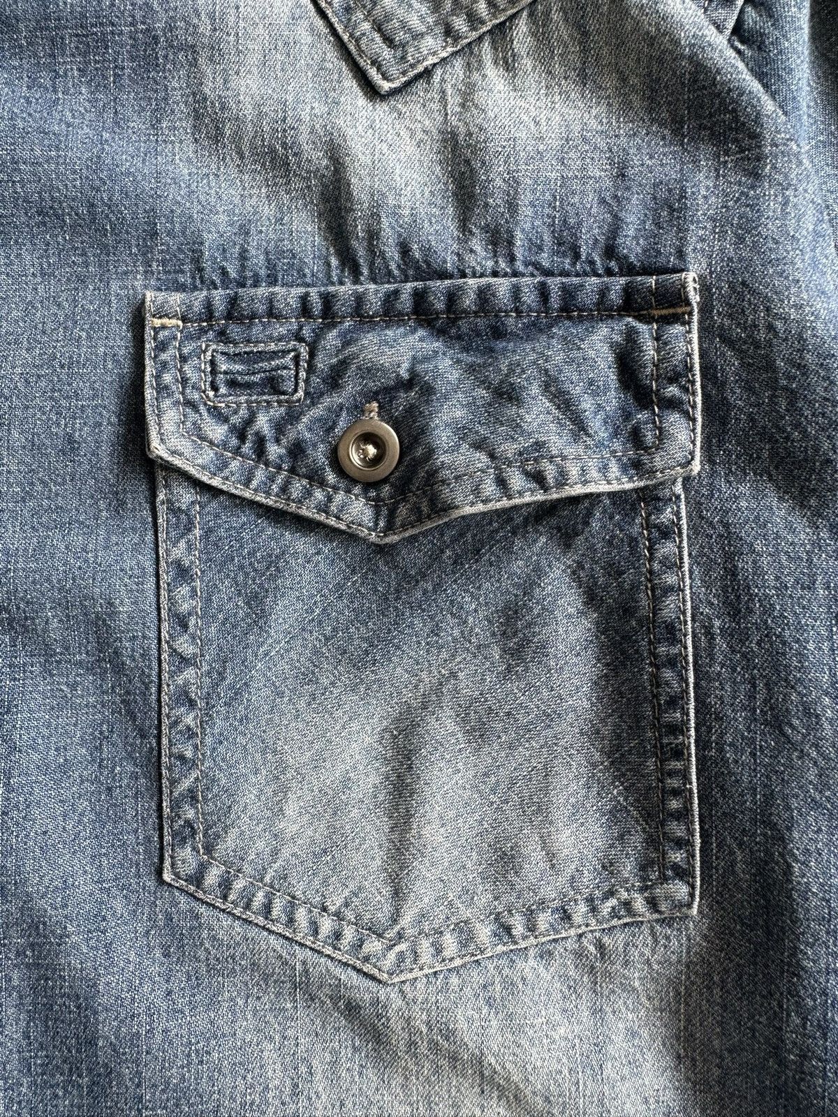 Schlussel 00's Schlussel j-rock stonewash denim shirt Size US M / EU 48-50 / 2 - 18 Thumbnail