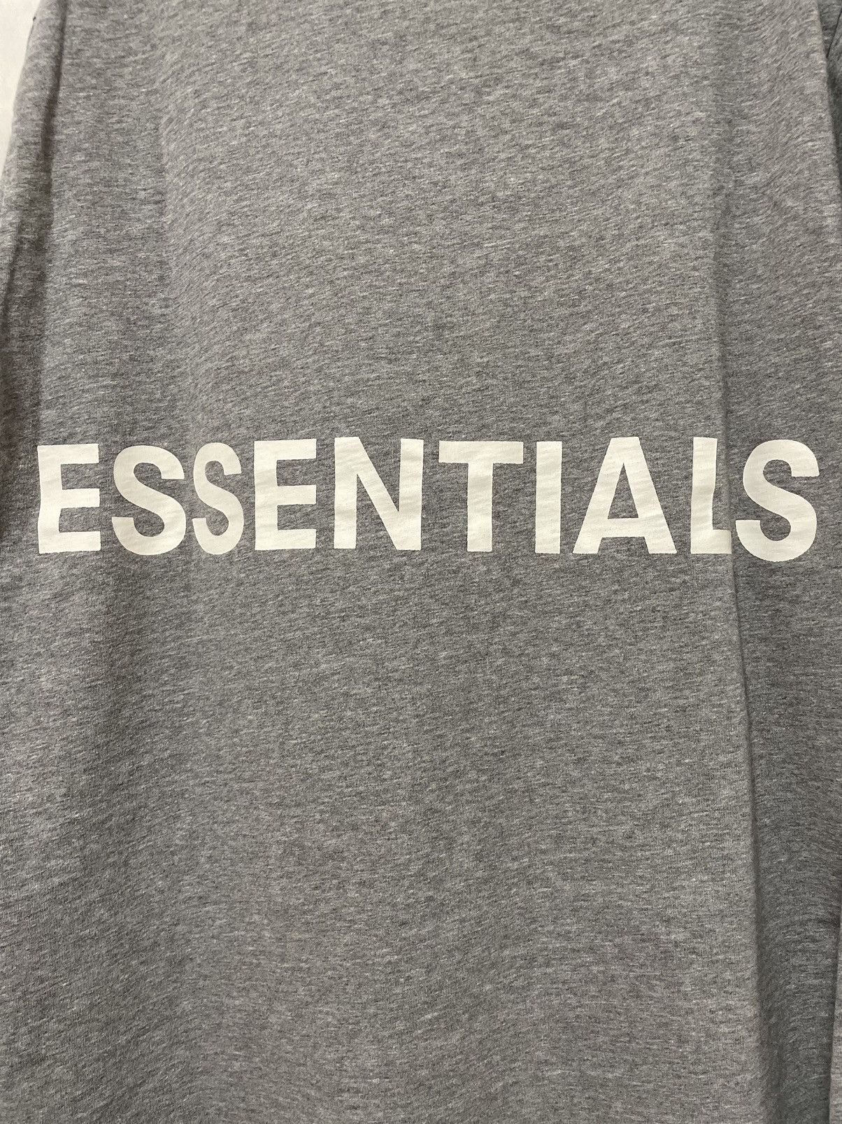 Fear of God 💥Fear of God Essentials Boxy Long Sleeve Tee Grey SZ Small Size US S / EU 44-46 / 1 - 2 Thumbnail