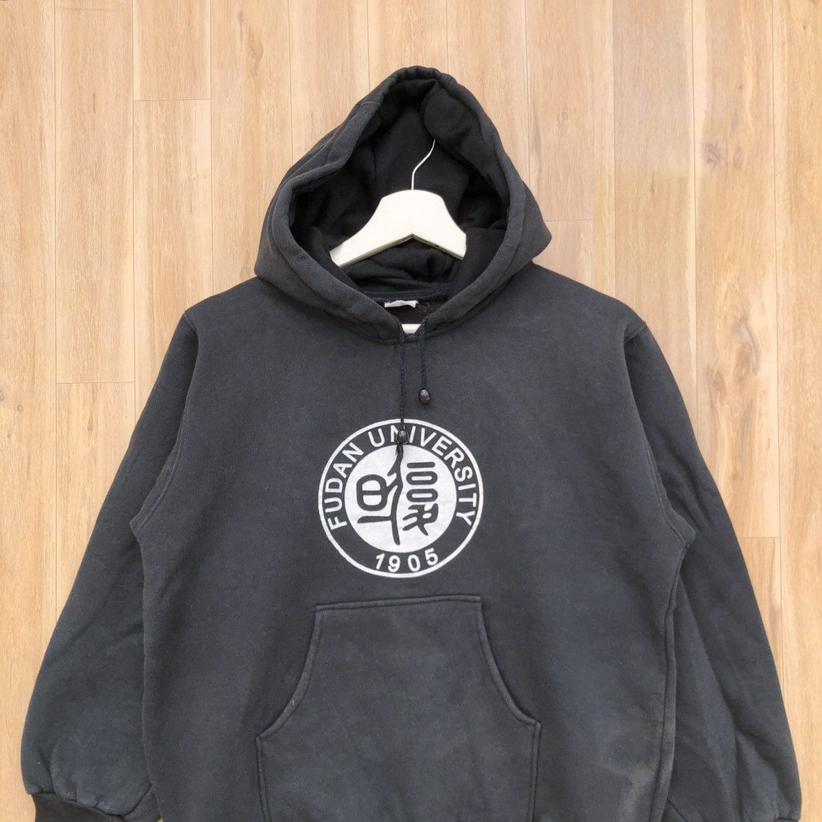 Vintage Vintage Fudan University Hoodie Pullover Sweatshirt Size US M / EU 48-50 / 2 - 3 Thumbnail