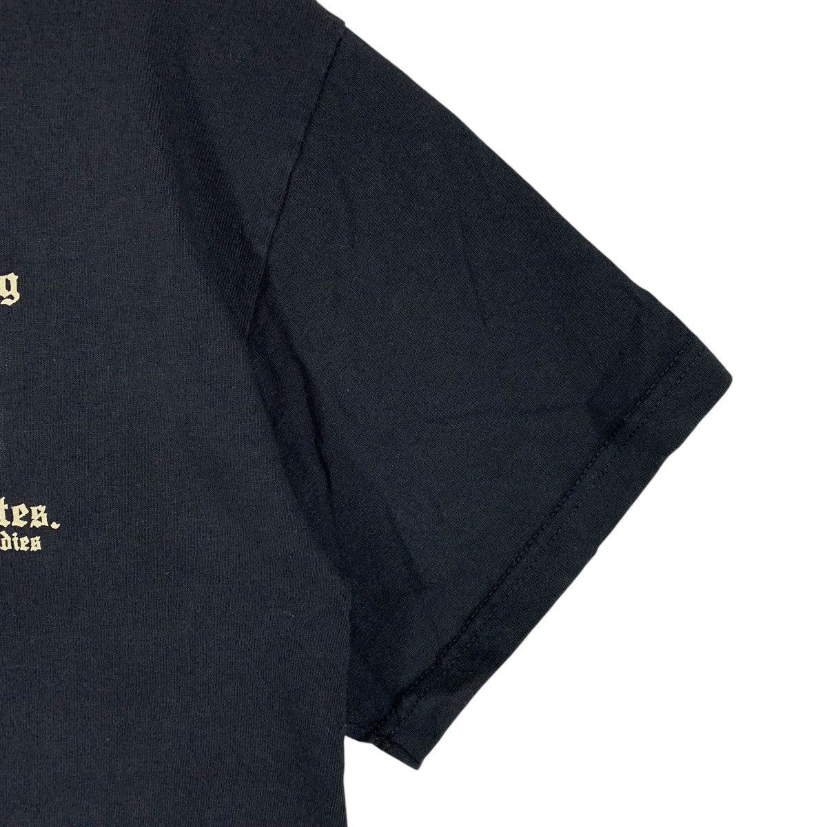 Vintage Vintage JUST HANGING with me mates big logo tee Size US M / EU 48-50 / 2 - 7 Thumbnail