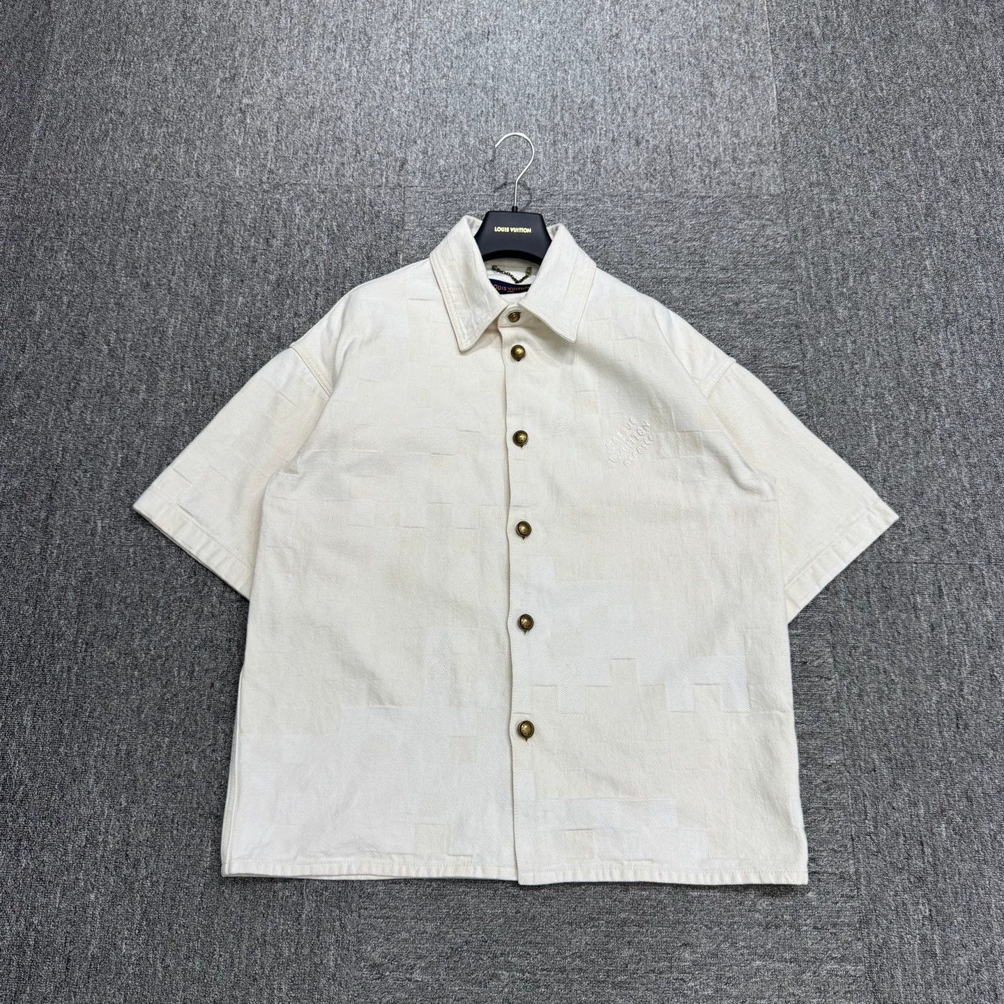 Louis Vuitton LV Damier Denim Yellow Collar Short Sleeve Tee M Size US M / EU 48-50 / 2 - 1 Thumbnail