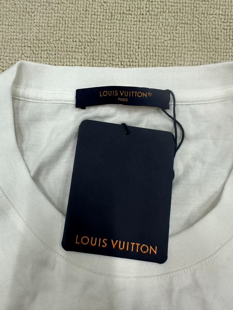 Louis Vuitton Louis Vuitton Embroidered logo crew neck pullover short sle Size US XXL / EU 58 / 5 - 3 Thumbnail