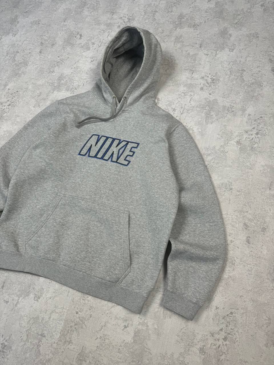 Nike Vintage Nike Gray Hoodie Embroidered Logo Size L Size US L / EU 52-54 / 3 - 3 Thumbnail