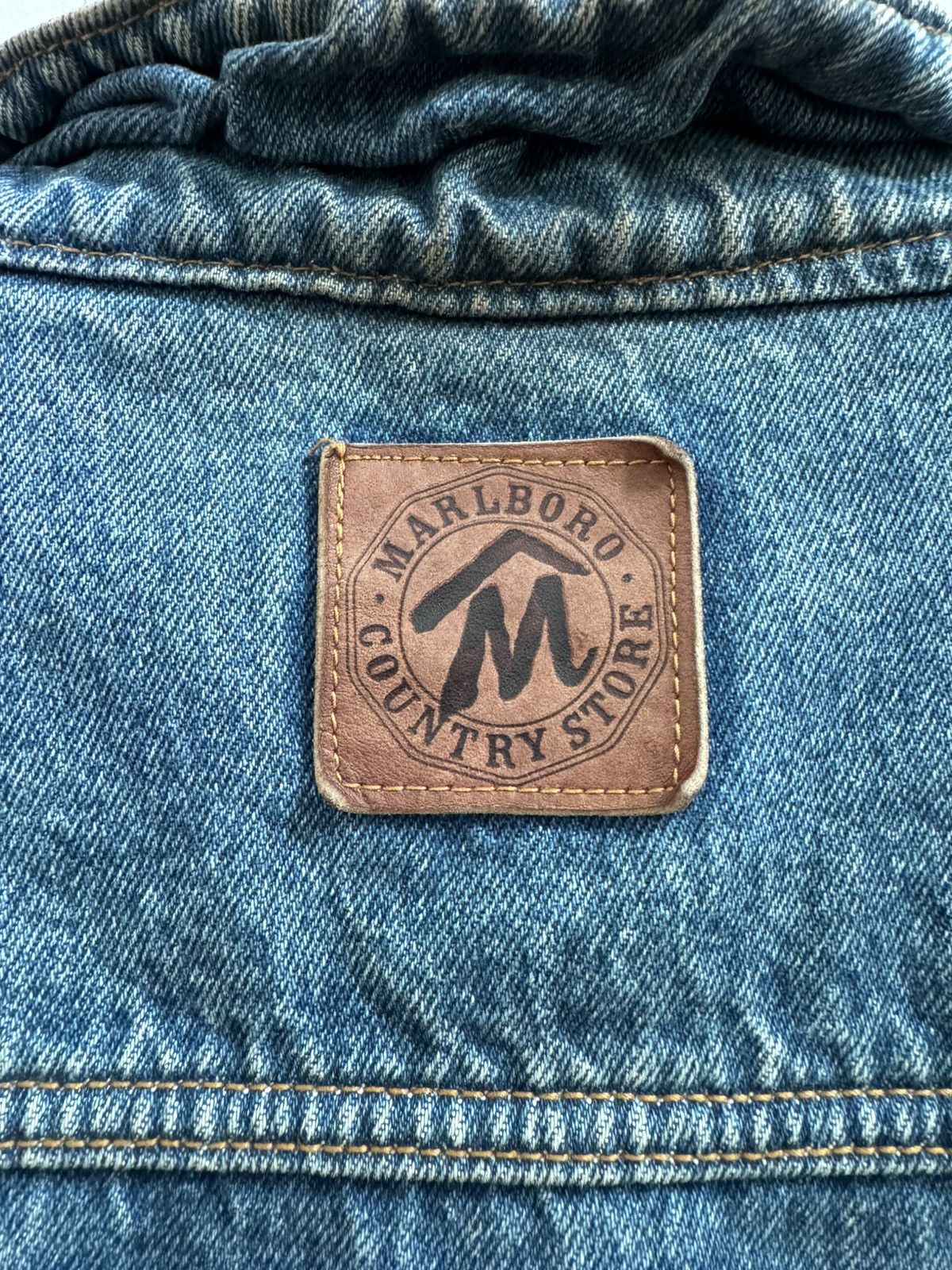 Marlboro × Vintage Vintage Marlboro Denim Jacket Size US XL / EU 56 / 4 - 6 Thumbnail