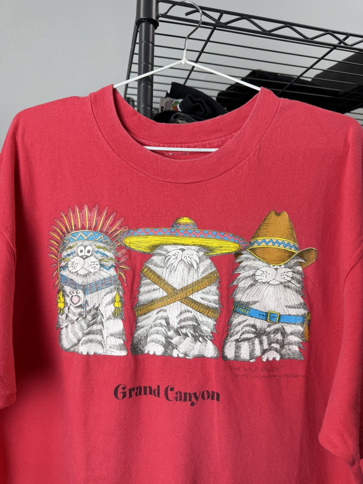 Cowboy Equipment 1992 Vintage Grand Canyon Cats Texas Western Cowboys T Shirt Size US XL / EU 56 / 4 - 3 Thumbnail