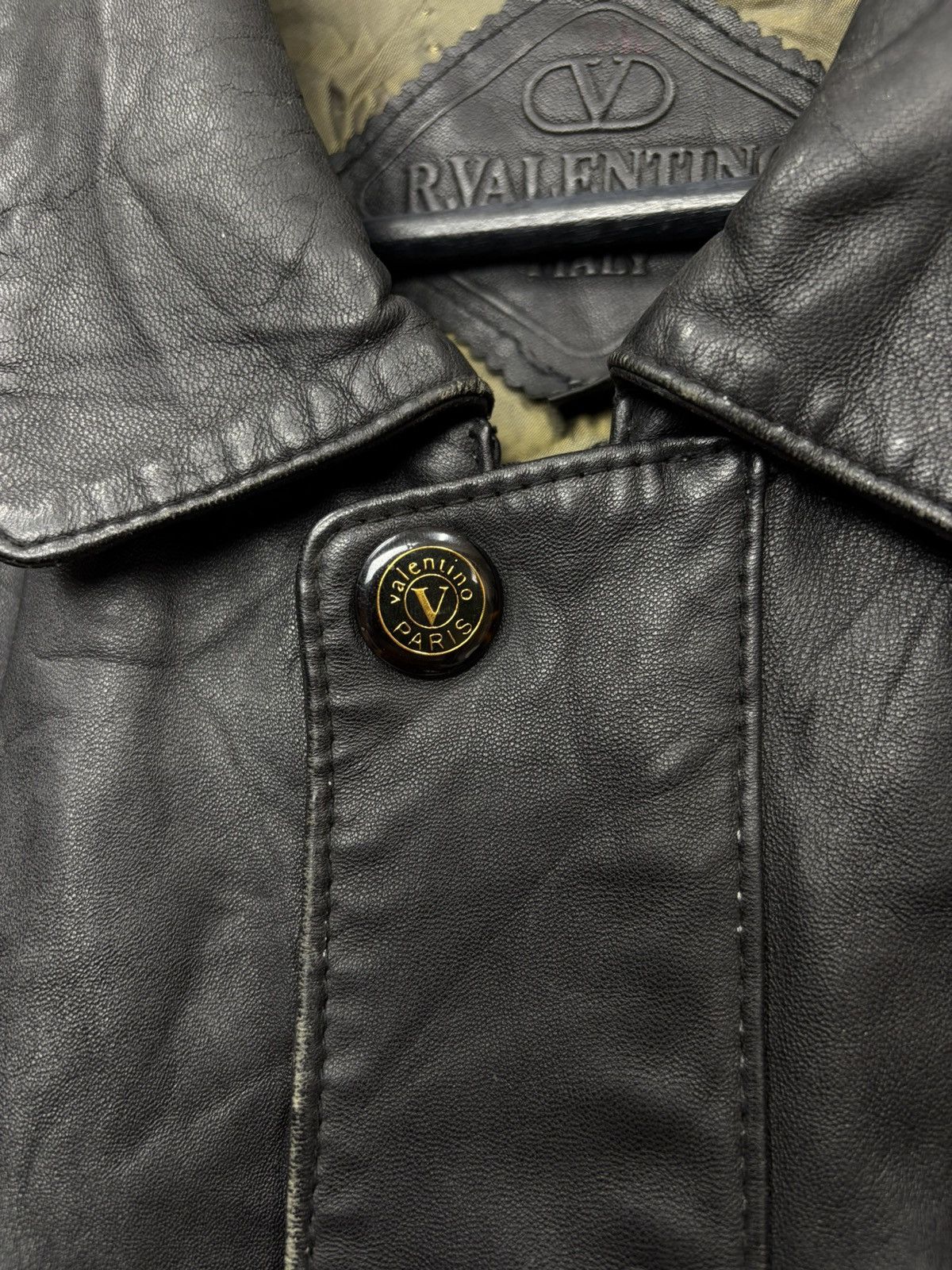 Valentino Vintage R.VALENTINO Black Leather Bomber Jacket Italy 90s Size US M / EU 48-50 / 2 - 5 Thumbnail