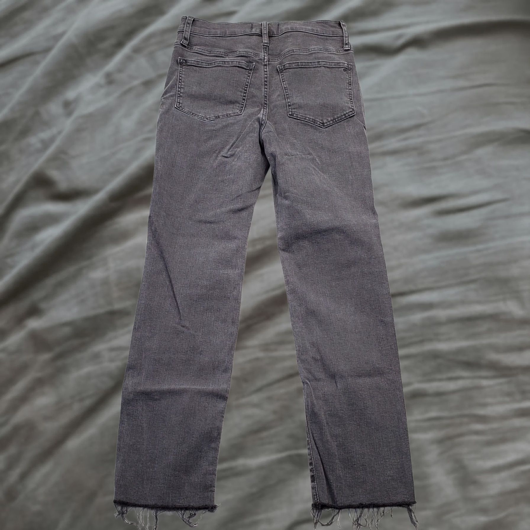 Madewell Madewell Stovepipe Jeans Womens 26 Black Denim Straight Leg Regular Fit 5-Pocket Design Size 26" / US 2 / IT 38 - 1 Thumbnail