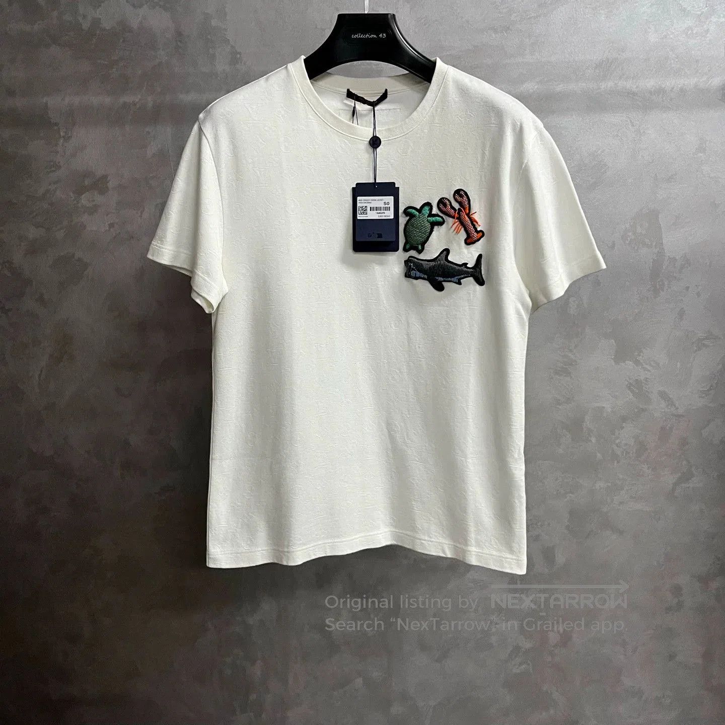 Louis Vuitton Louis Vuitton White Beaded Animal Print T. Size S / US 4 / IT 40 - 1 Thumbnail