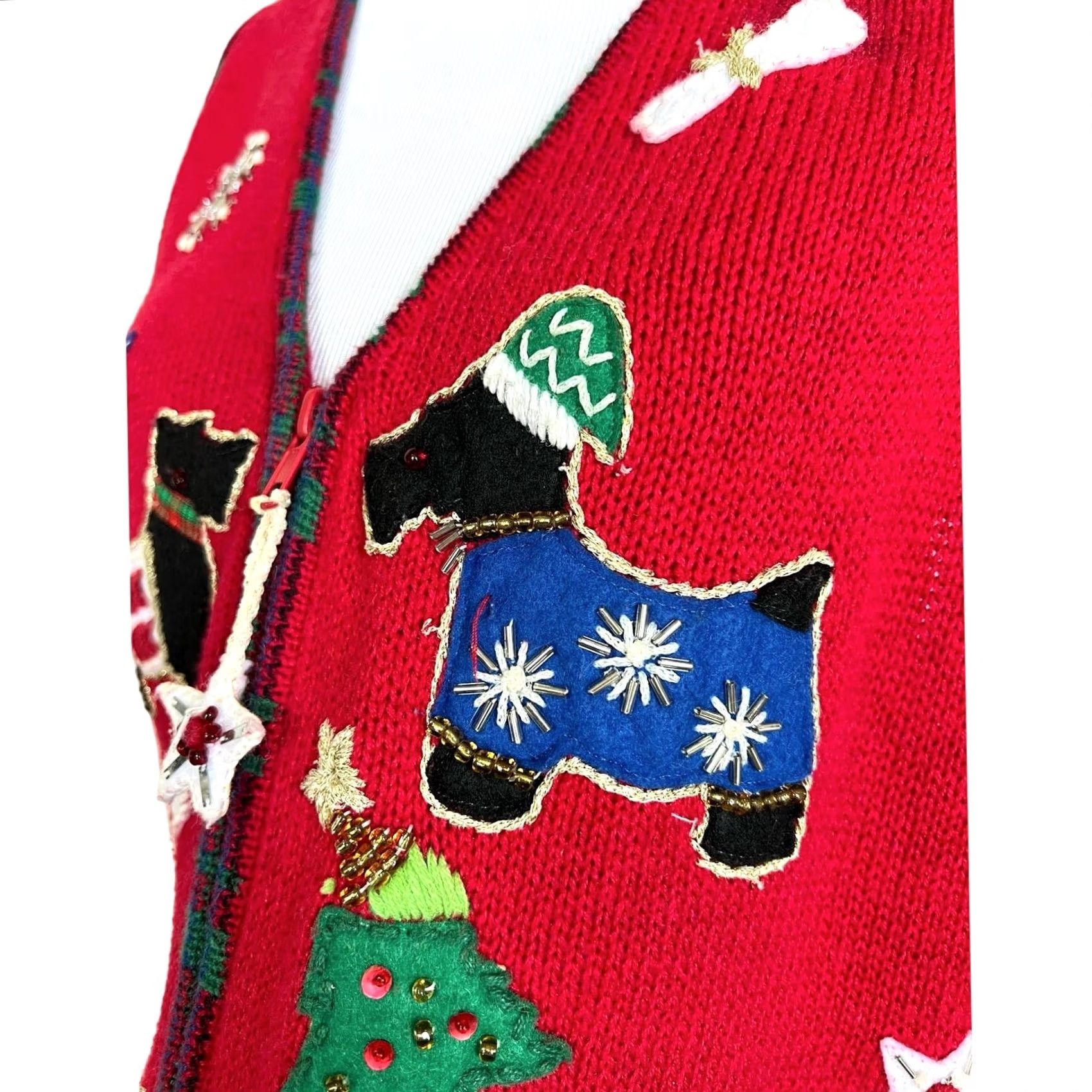 Vintage VINTAGE Heirloom Collectibles Christmas Dogs Embroidered Sequin Beaded V-Neck Vest Women’s Sz M Red Sweater Shirt Size M / US 6-8 / IT 42-44 - 5 Thumbnail