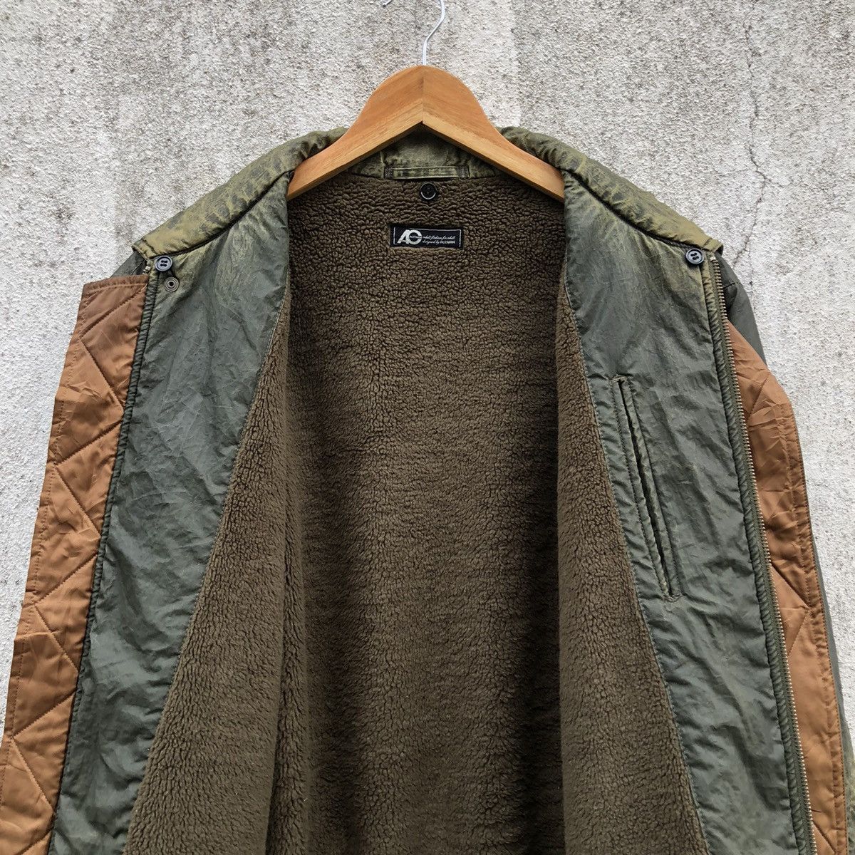 Vintage Vintage 90s Aceman Sun Faded Bomber Jacket Size US L / EU 52-54 / 3 - 9 Thumbnail