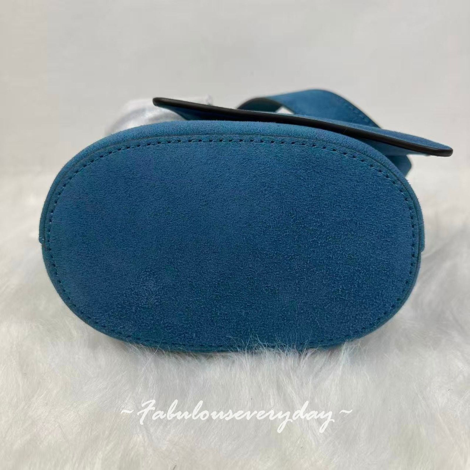 Coach Coach Bleecker Bucket Bag 21 Crossbody Suede/Brass/Sea Blue Size ONE SIZE - 11 Thumbnail