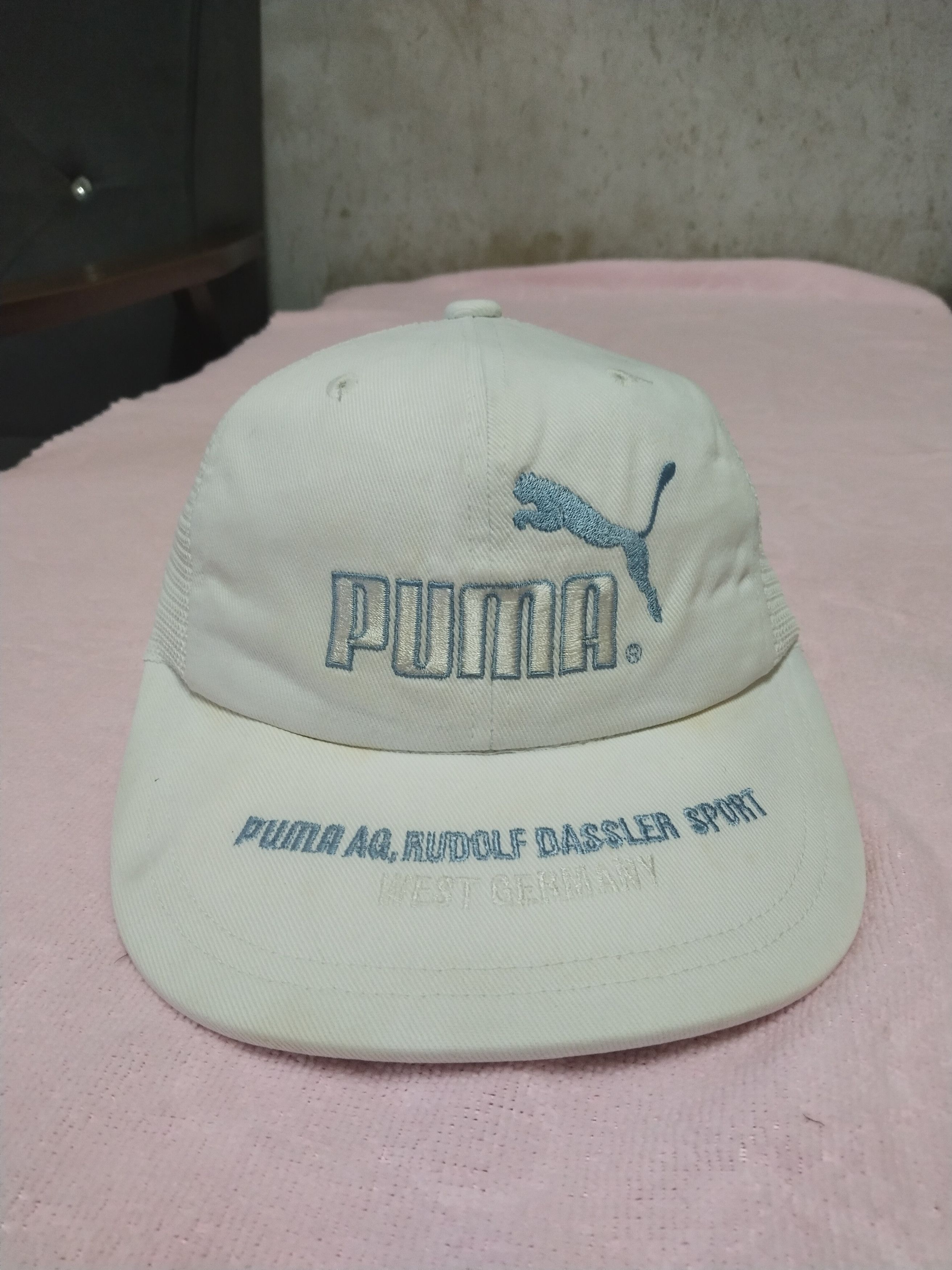 Puma VINTAGE PUMA AG RUDOLF PASSLER SPORT WEST GERMANY Size ONE SIZE - 1 Thumbnail