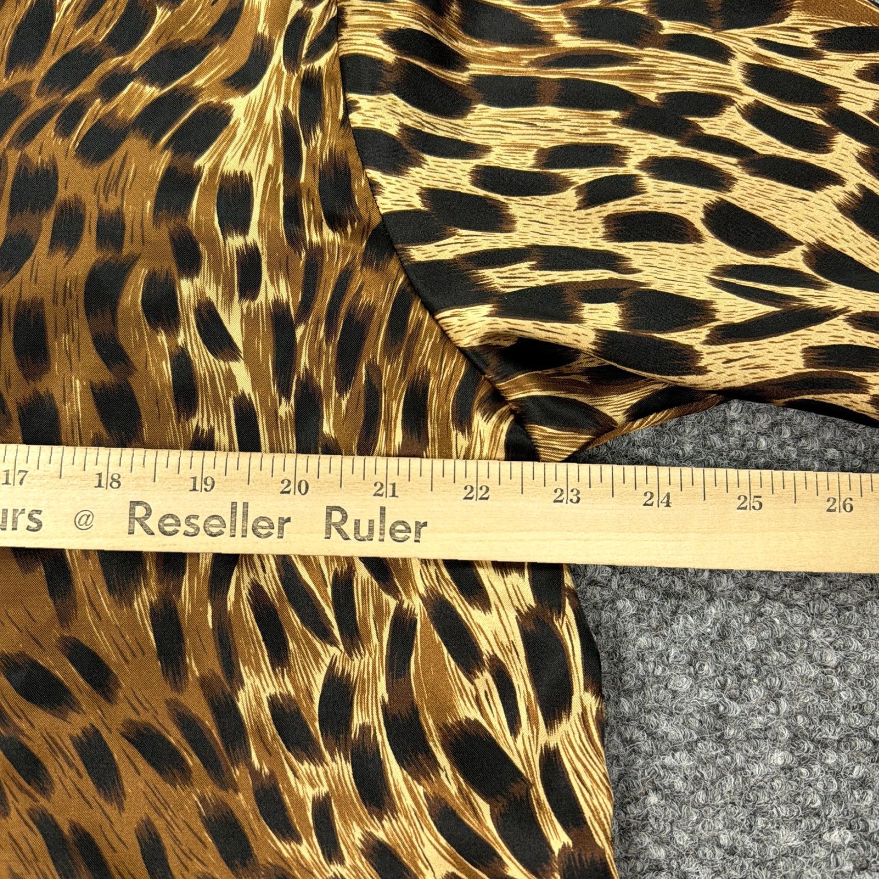 Vintage Frederick's of Hollywood Shirt Womens Large Brown Animal Print Button Up Size L / US 10 / IT 46 - 6 Thumbnail