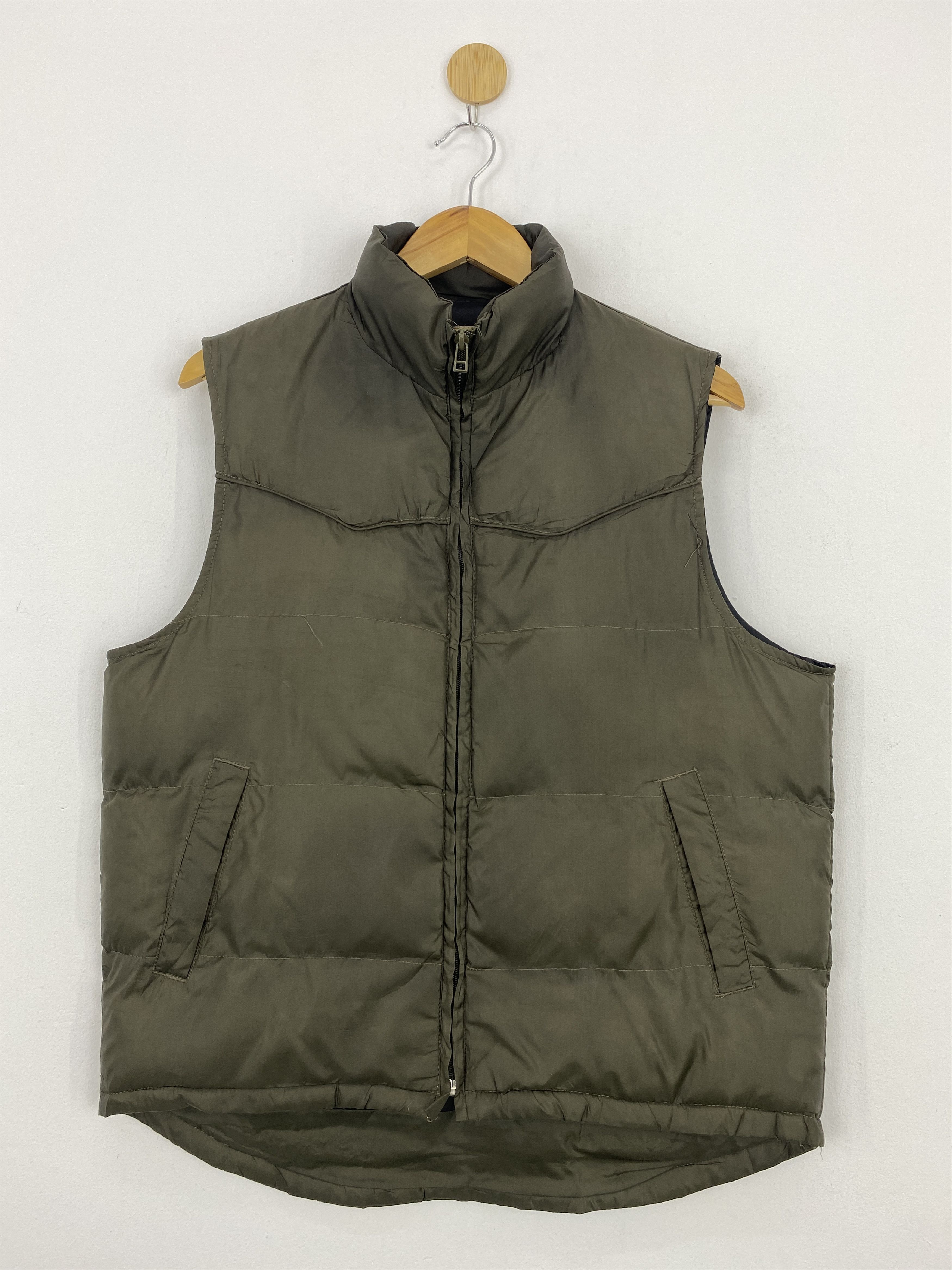 Japanese Brand Vintage Japanese Brand Puffer Goose Down Vest J1874 Size US L / EU 52-54 / 3 - 1 Thumbnail