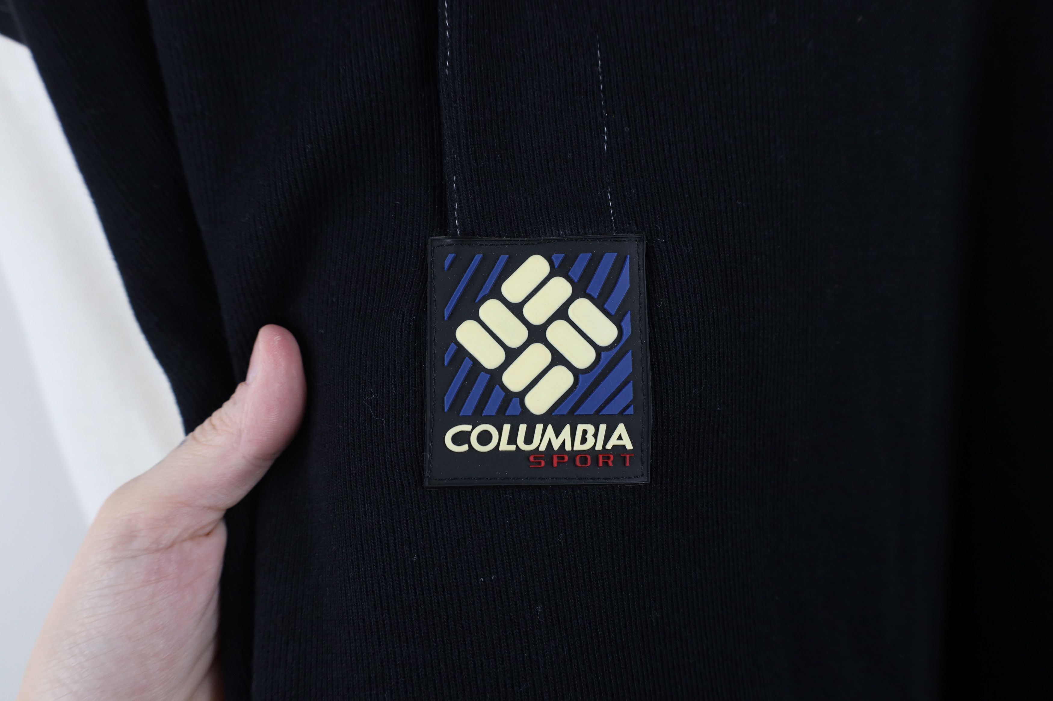 Columbia Deadstock Vintage 90s Columbia Heavy Ribbed Knit Rugby Polo Size US L / EU 52-54 / 3 - 9 Thumbnail