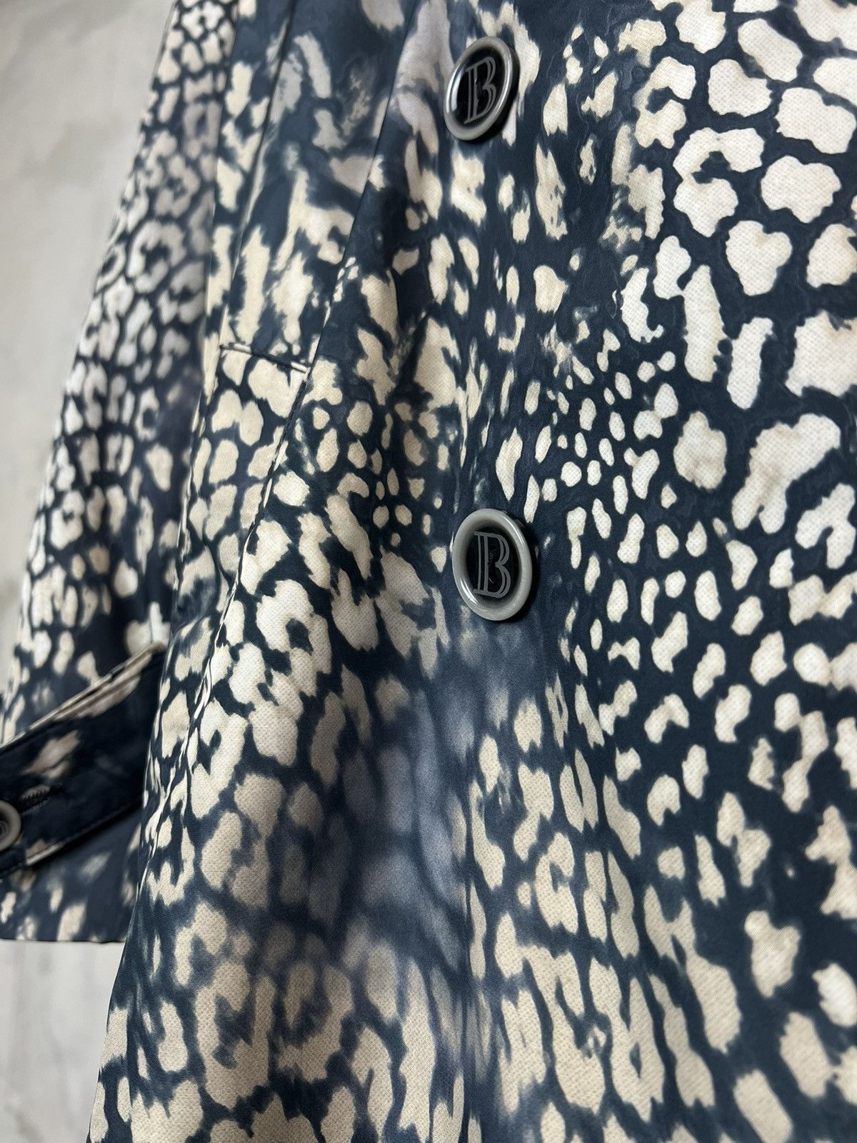 Balmain Balmain Vintage Camouflage Trench Coat Jacket Size M - L Size M / US 6-8 / IT 42-44 - 5 Thumbnail