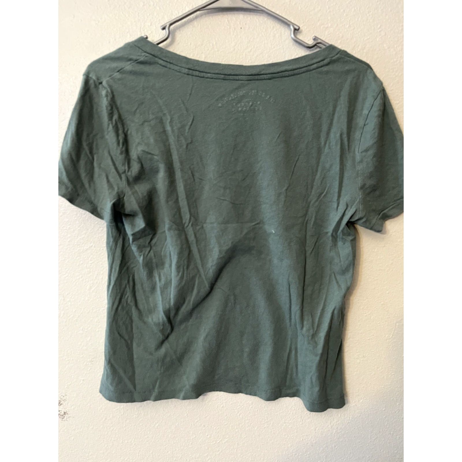 Vintage Aero The OG Tee Collection Green Solid V-Tee Shirt Womens Size M Size M / US 6-8 / IT 42-44 - 3 Thumbnail