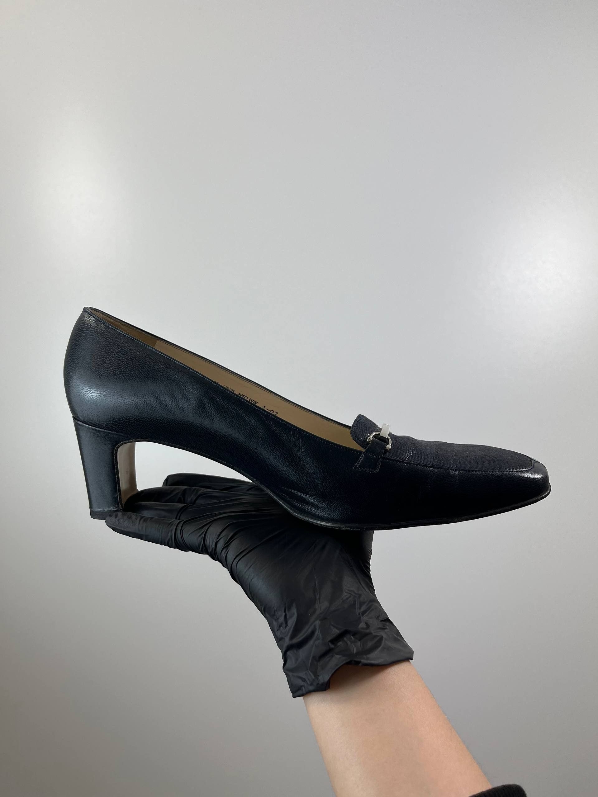 Bally Bally Women Loafers Black Leather Square Size 37.5 Size US 7.5 / IT 37.5 - 2 Thumbnail