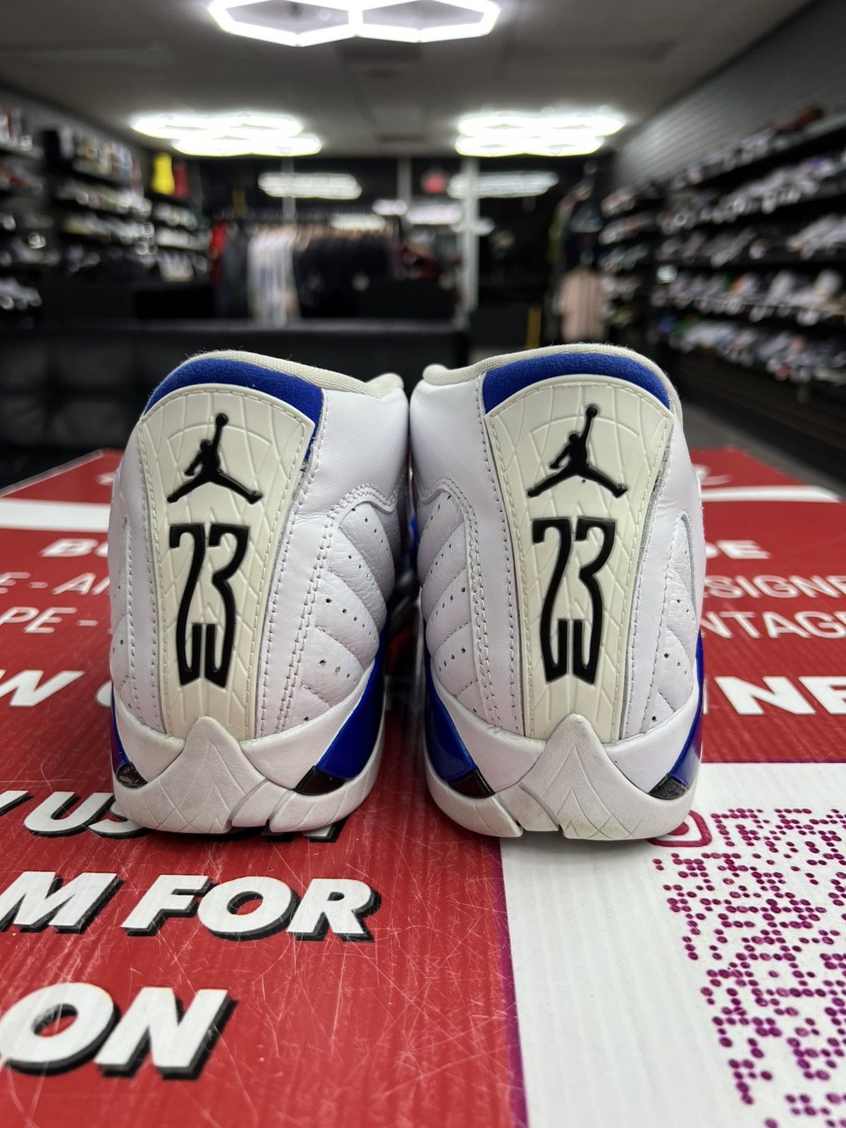 Jordan Brand Air Jordan 14 Hyper Royal Size 6y Size US 6 / EU 39 - 5 Thumbnail