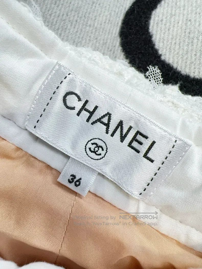 Chanel Chanel Early spring white tweed knitted wide-leg trousers Size 24" / US 00 / IT 34 - 7 Thumbnail