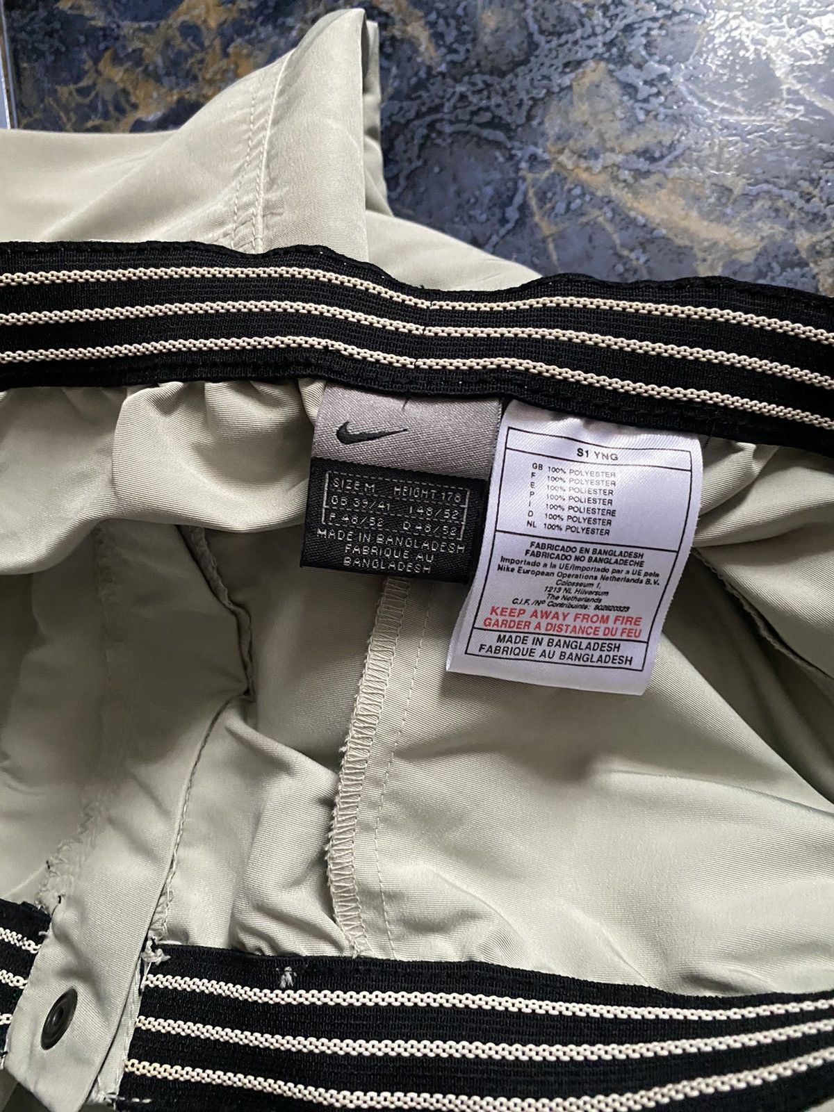 Vintage Nike vintage rare pants Size US 33 - 8 Thumbnail
