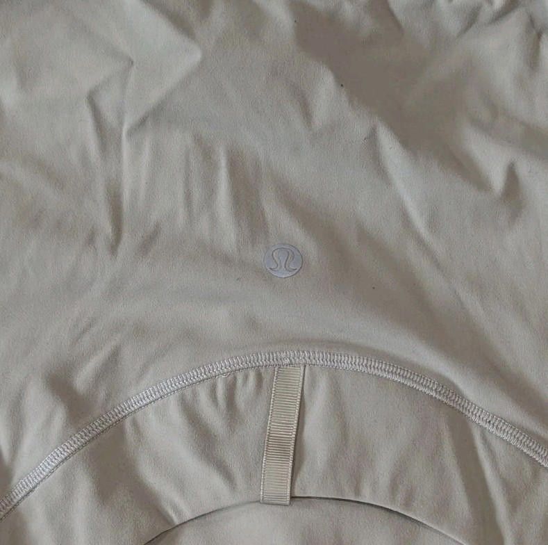 Lululemon BRAND NEW Lululemon Define Jacket Nulu. Size 4. Nomad Size S / US 4 / IT 40 - 7 Thumbnail