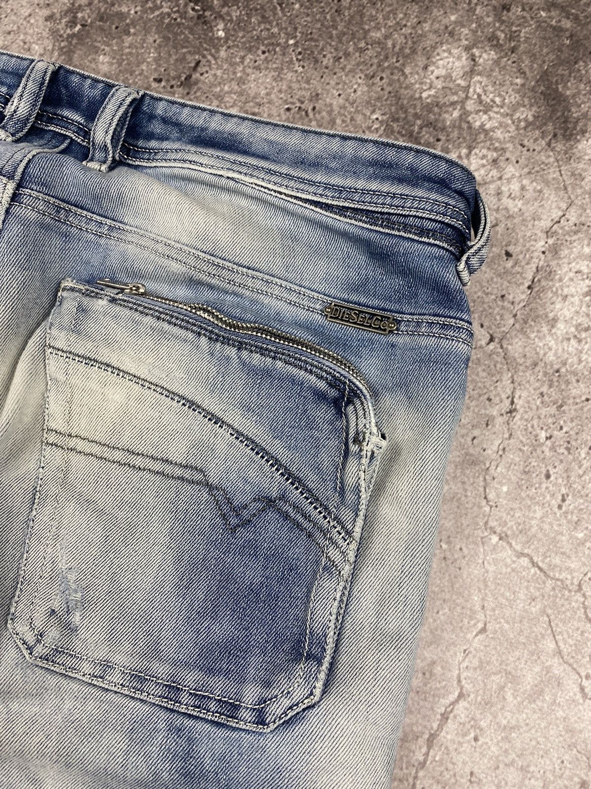 Diesel × Japanese Brand × Junya Watanabe Vintage Diesel Junya Watanabe Baggy Y2K Japanesse jeans😊 Size US 32 / EU 48 - 3 Thumbnail