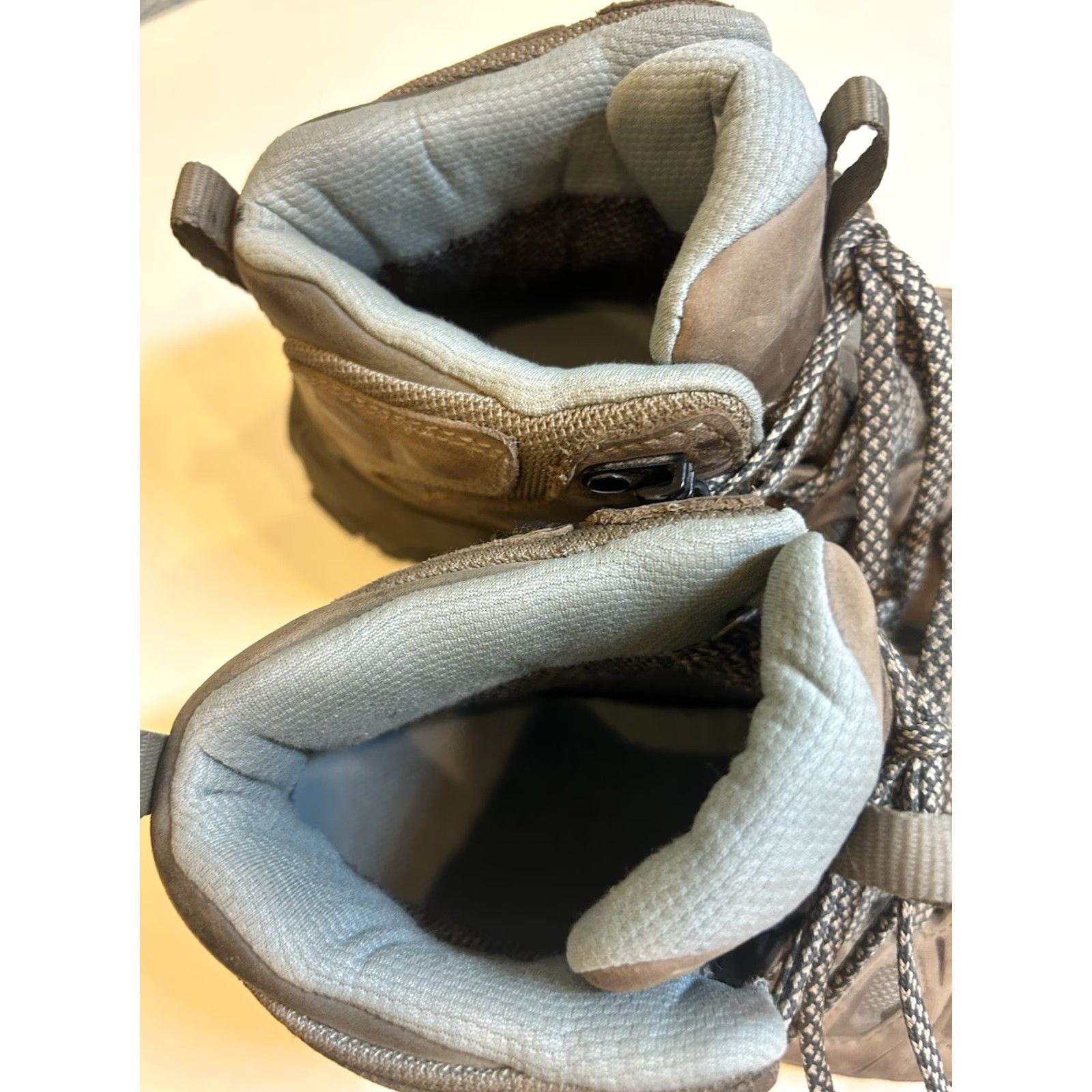 Oboz Oboz Sawtooth X Mid Hiking Boot Women 6W Drizzle Oiled Nubuck Hiking Boot Womens Size US 6 / IT 36 - 4 Thumbnail