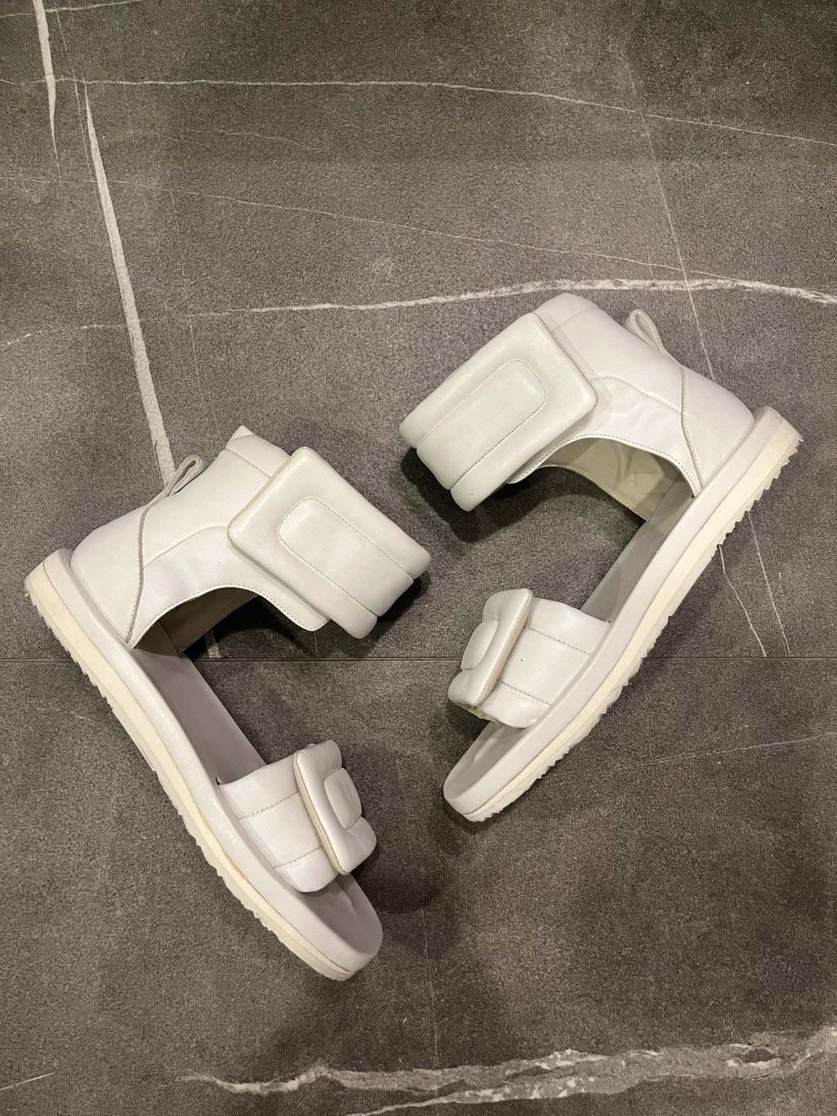 Maison Margiela Future Pool Sandal | Grailed